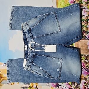 MuseLooks Distressed‎ Jeans Size XL NWT